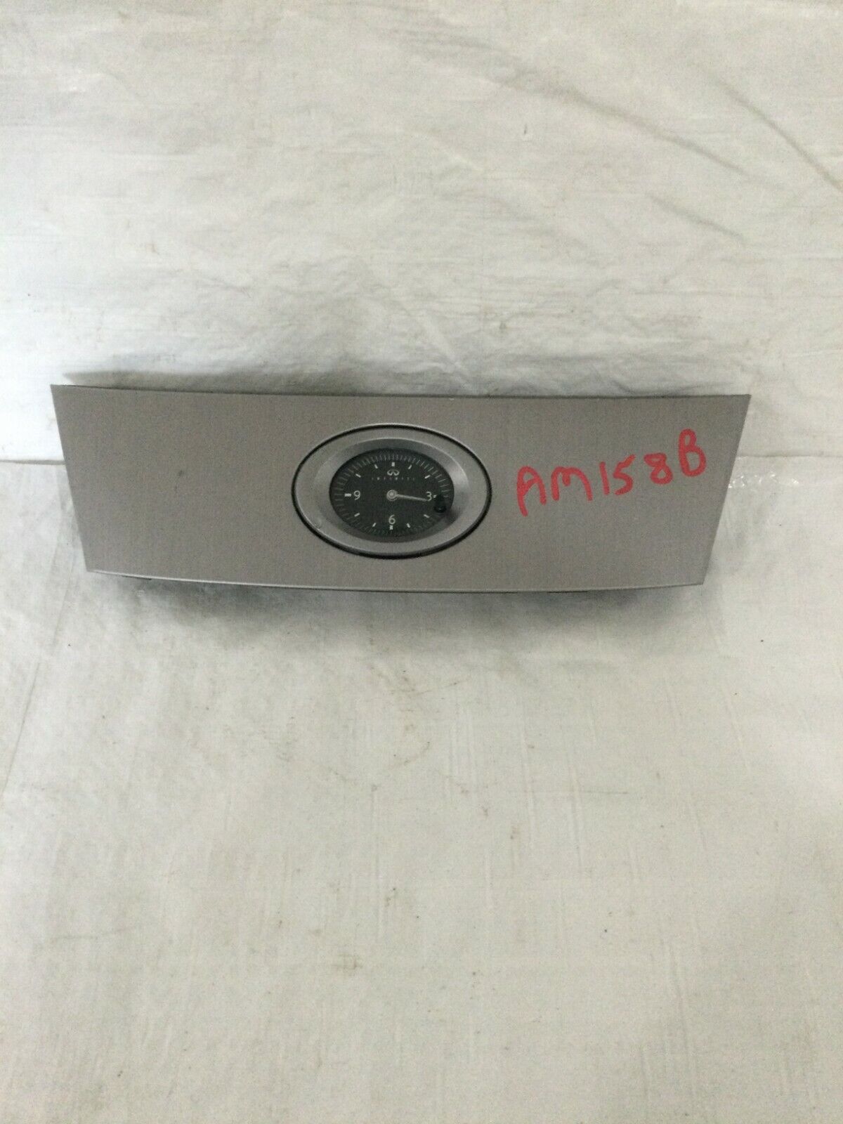 2003-2005 Infiniti FX35 Dash Mounted Clock OEM