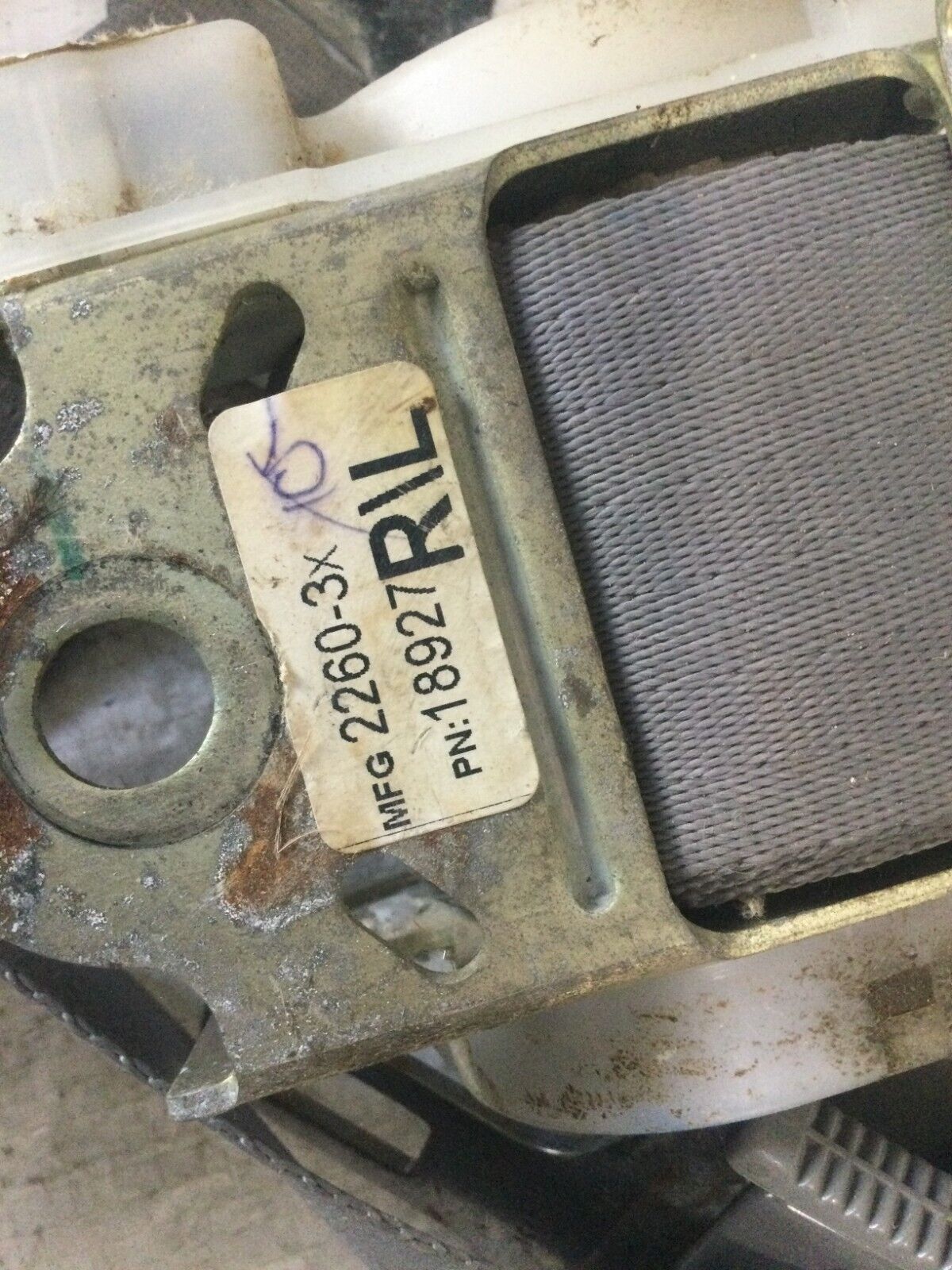 2003 Dodge Ram 2500  Rear Right Side Seat Belt  18927  OEM