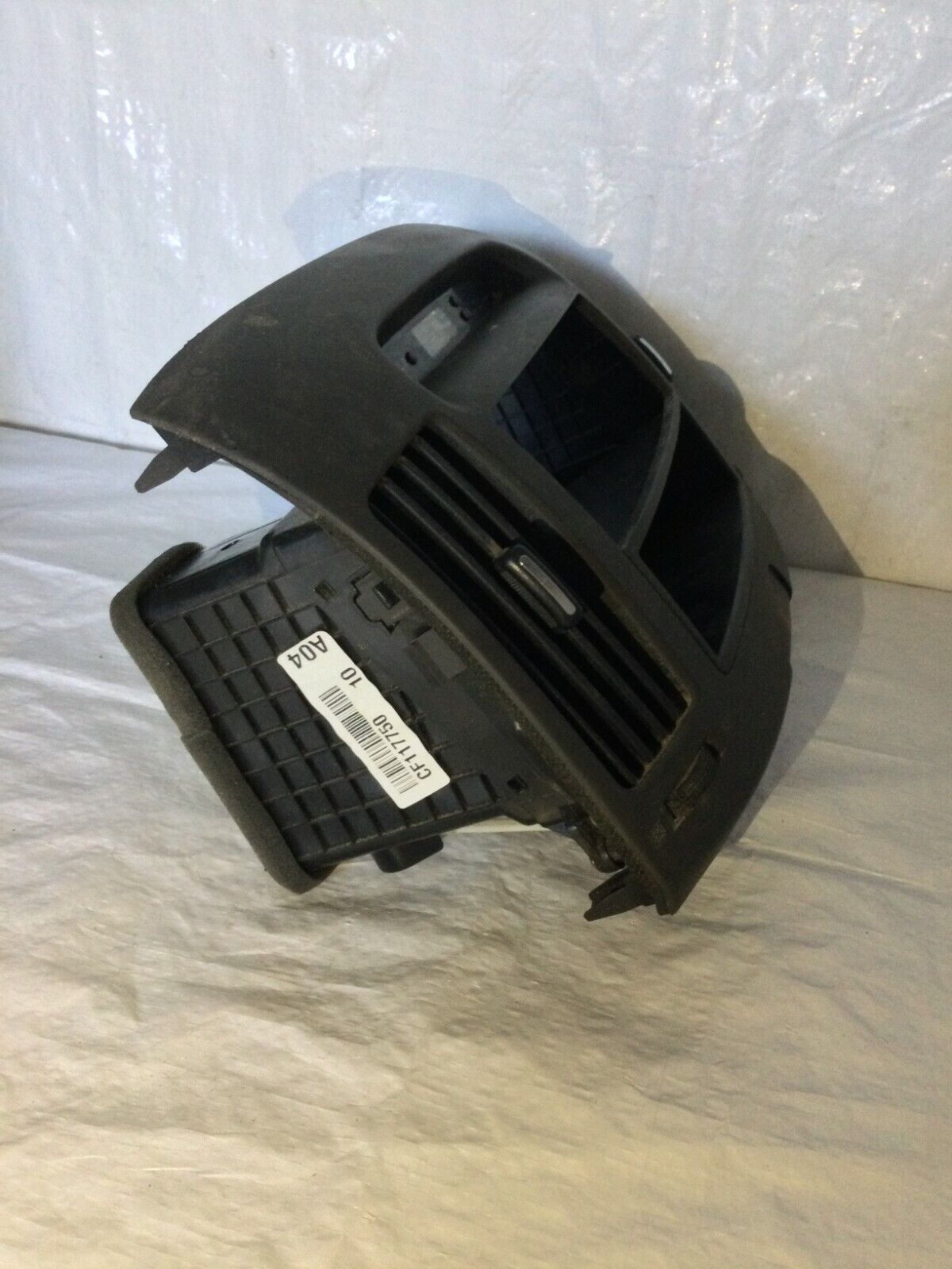 2007 Hyundai Elantra Dash Radio Trim Bezel W/ Air Vent Clock Storage Cubby OEM