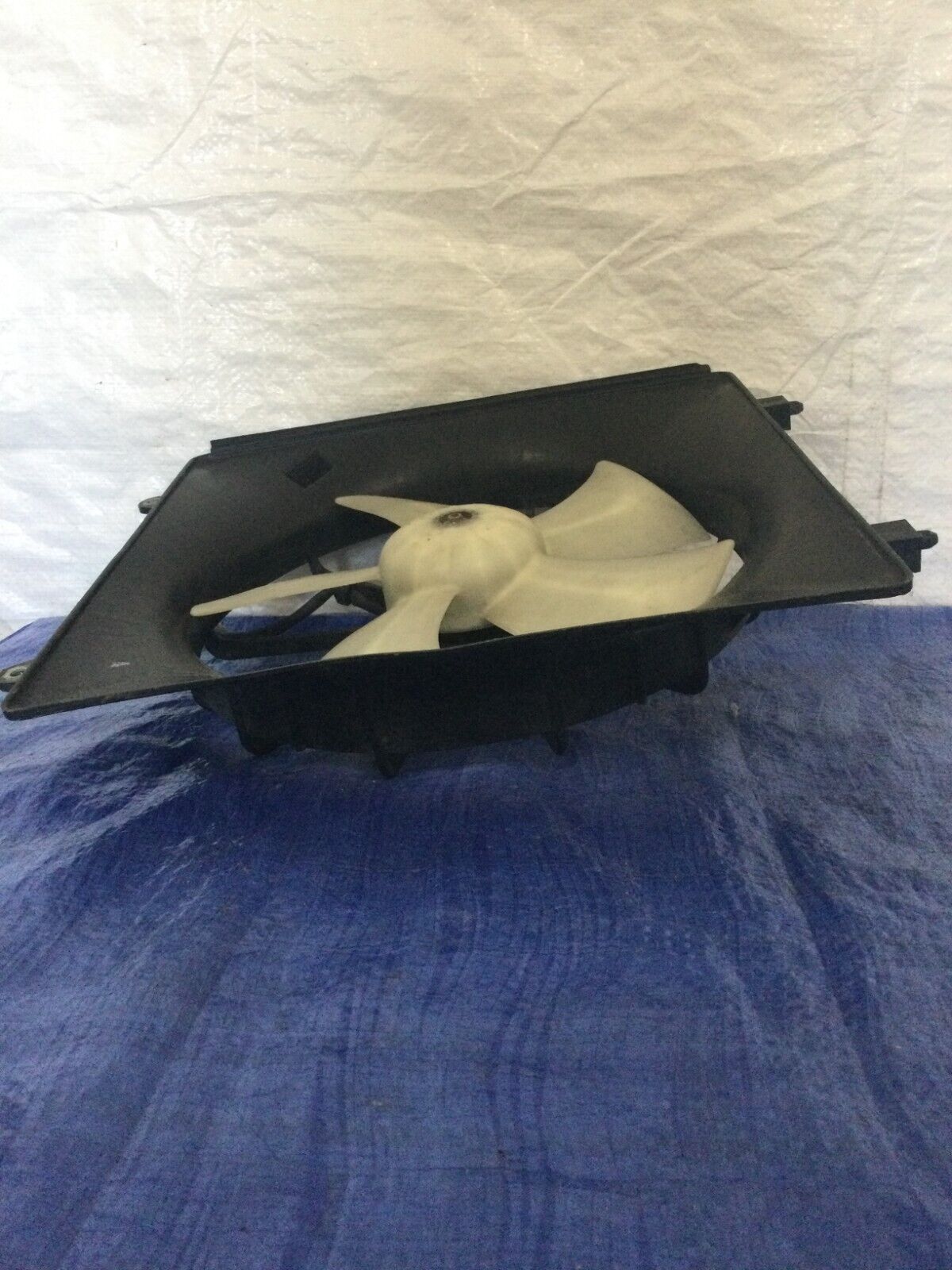 2005 2006 Honda CR-V CRV Condenser Cooling  Fan Assembly OEM
