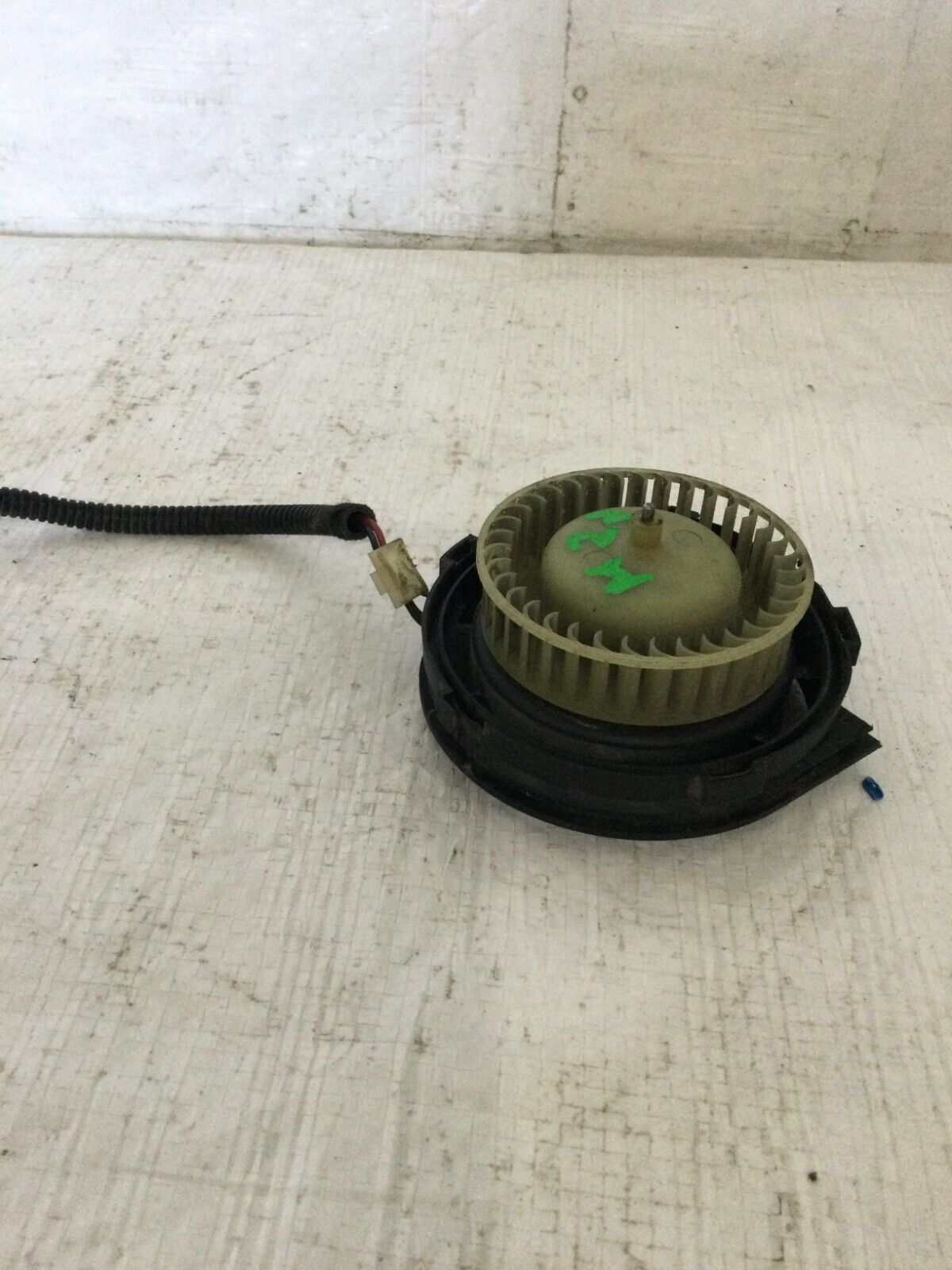 2004 Volvo S60 ECU Cooling Fan Motor OEM