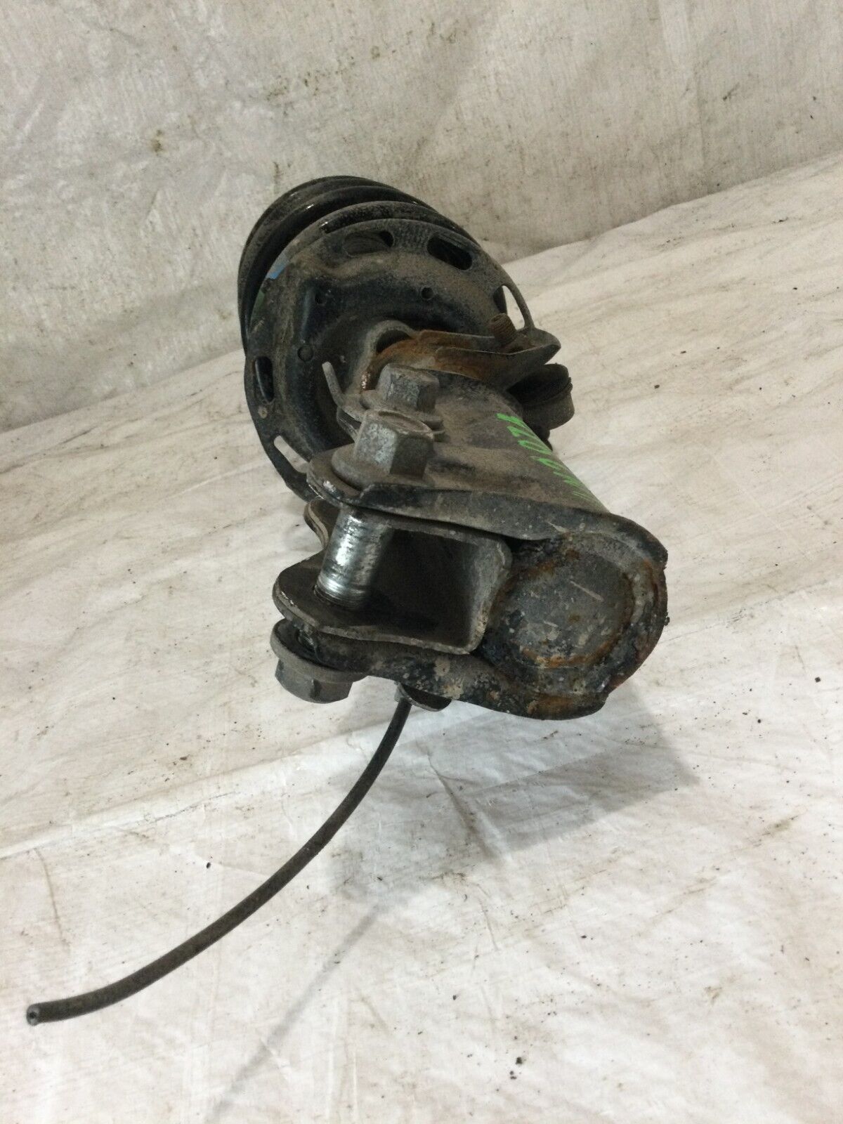 2019 Honda HR-V Passenger Right Front Strut  Assembly 51610-T7X-A530M1 OEM