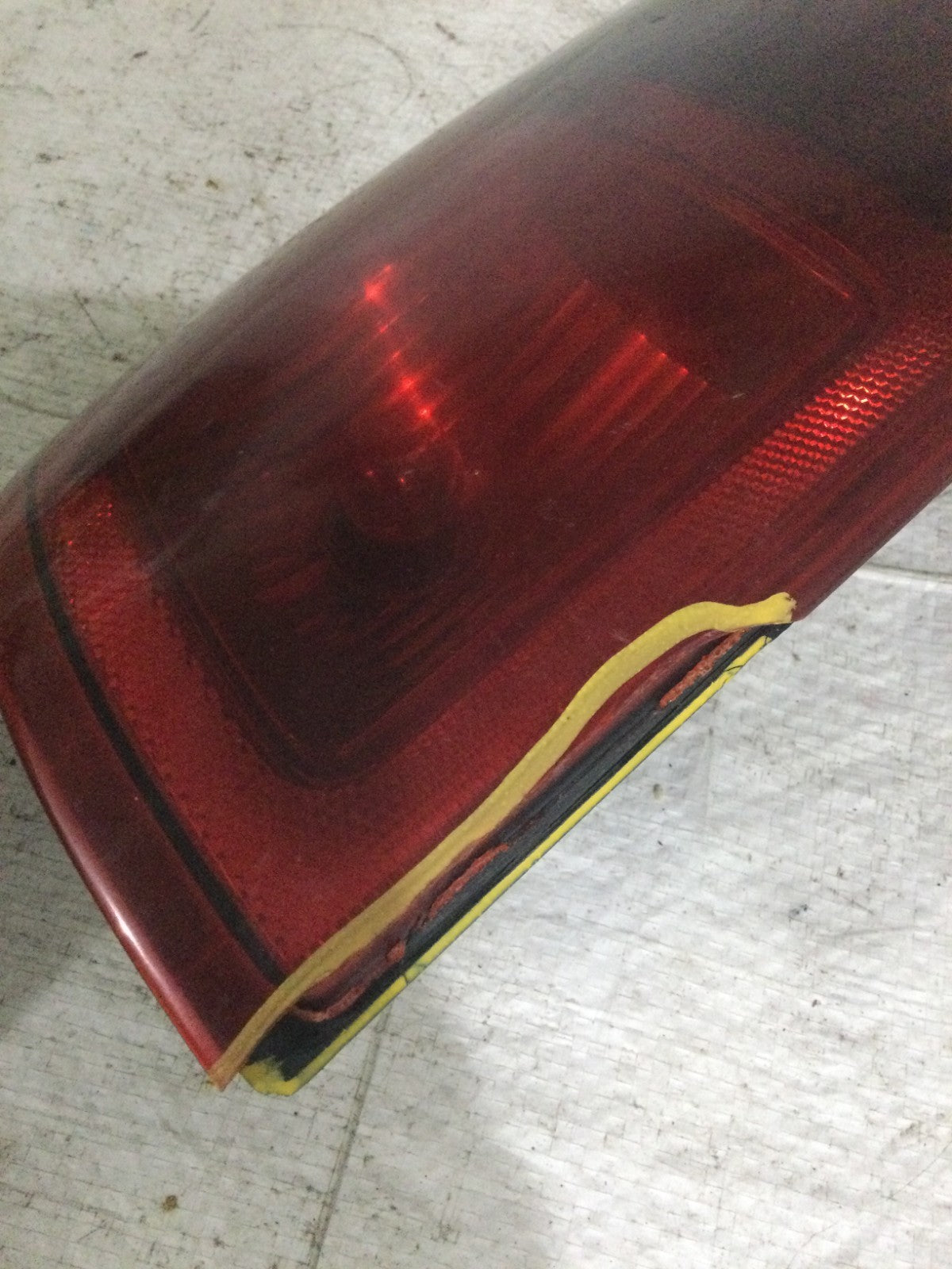 2003 Dodge Ram 2500 Passenger Side Tail Light OEM 55077116 MARKED DAMAGE
