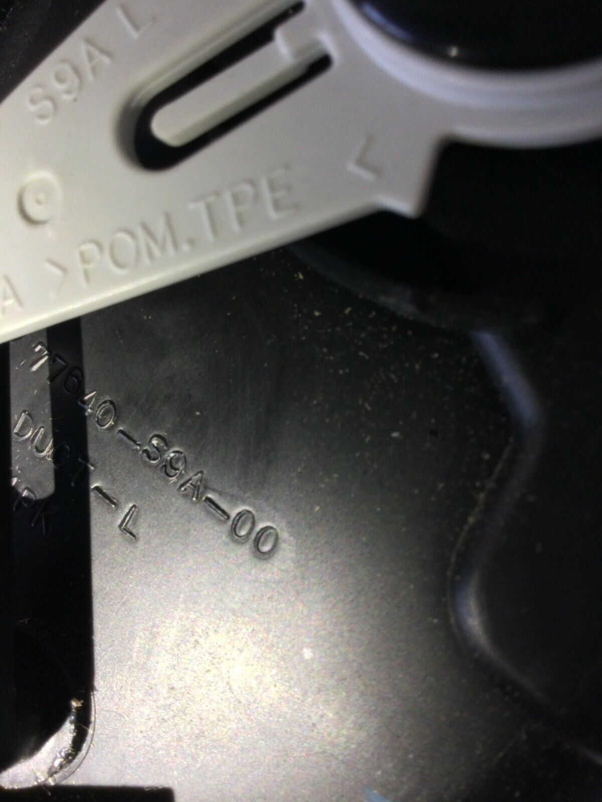 2002-2005 Honda CR-V CRV Dash Air Vent Left Driver Side OEM LH