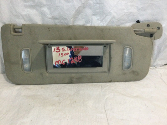 2007-2013 Chevy Silverado 1500 Illuminated Right Passenger Side Sun Visor OEM RH