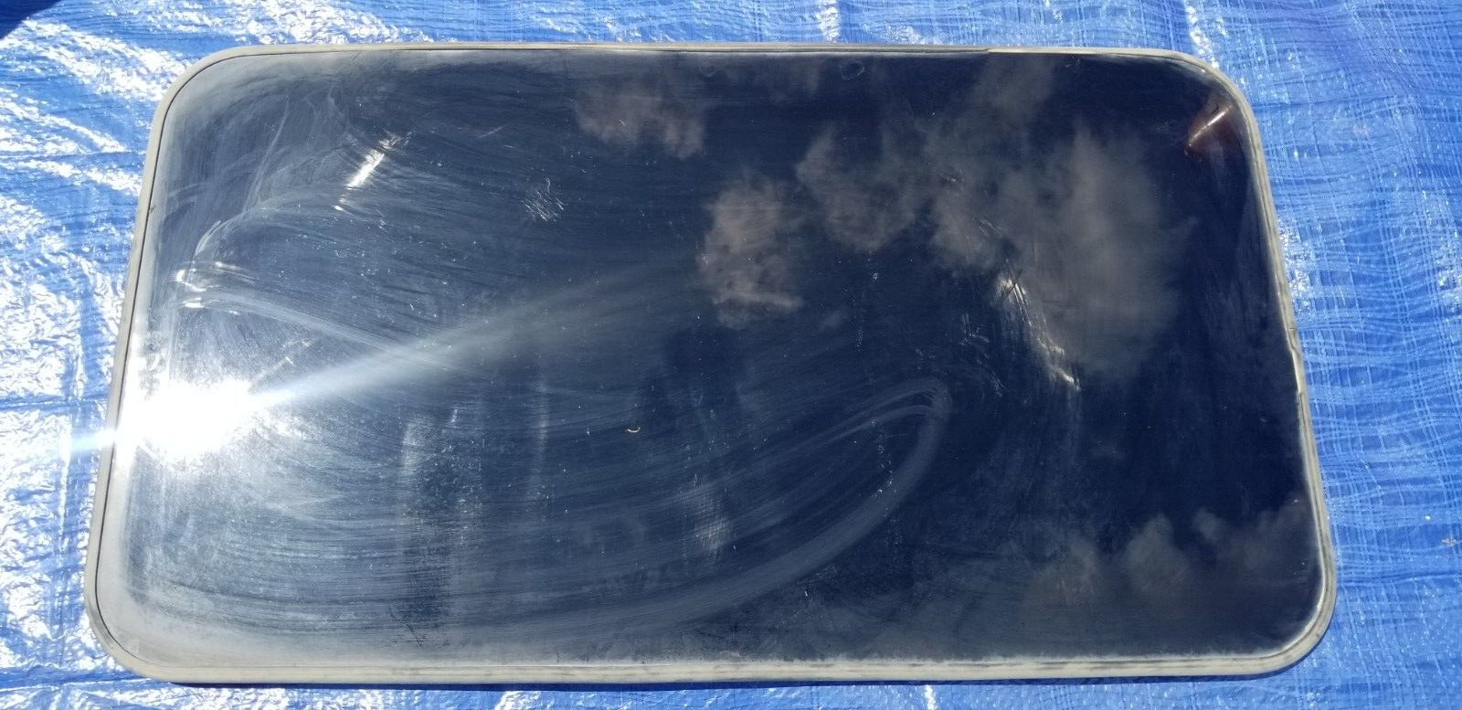2006 Cadillac Escalade Sunroof Glass OEM