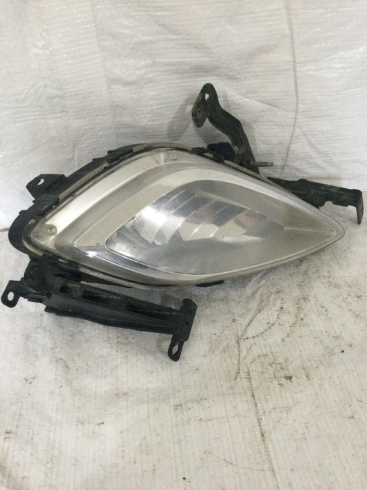 2012 Hyundai Elantra Left Driver Side Fog Light OEM LH