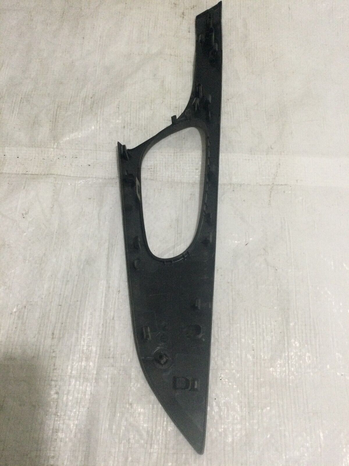 2020 Nissan Rogue Front Left Interior Door  Handle Bezel Trim Cover OEM