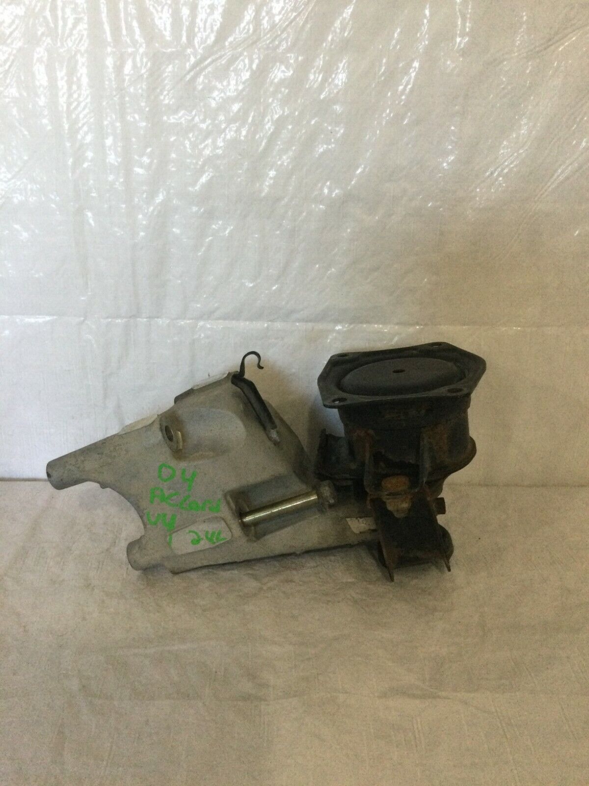 2004 Honda Accord Engine Motor Support Bracket 2.4L OEM
