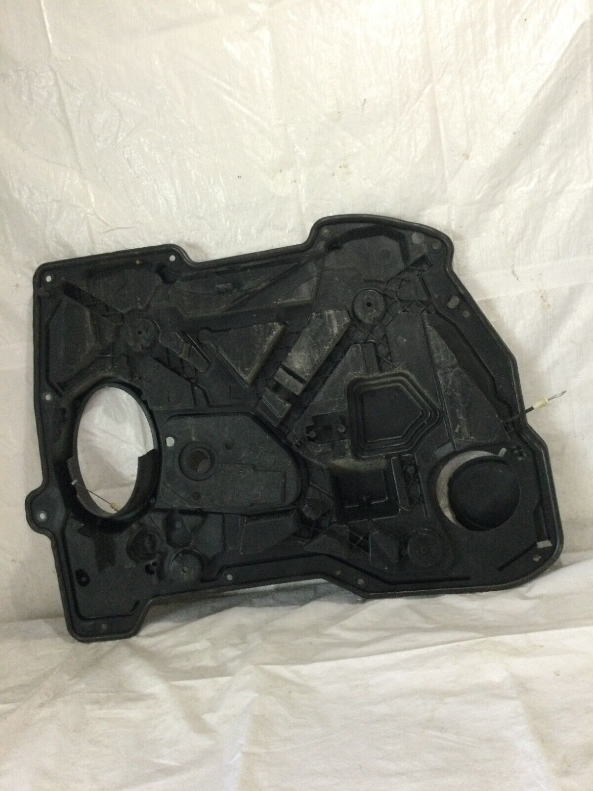 2017 Dodge Grand Caravan  Front Right Side Door Window Regulator Motor  3015749T