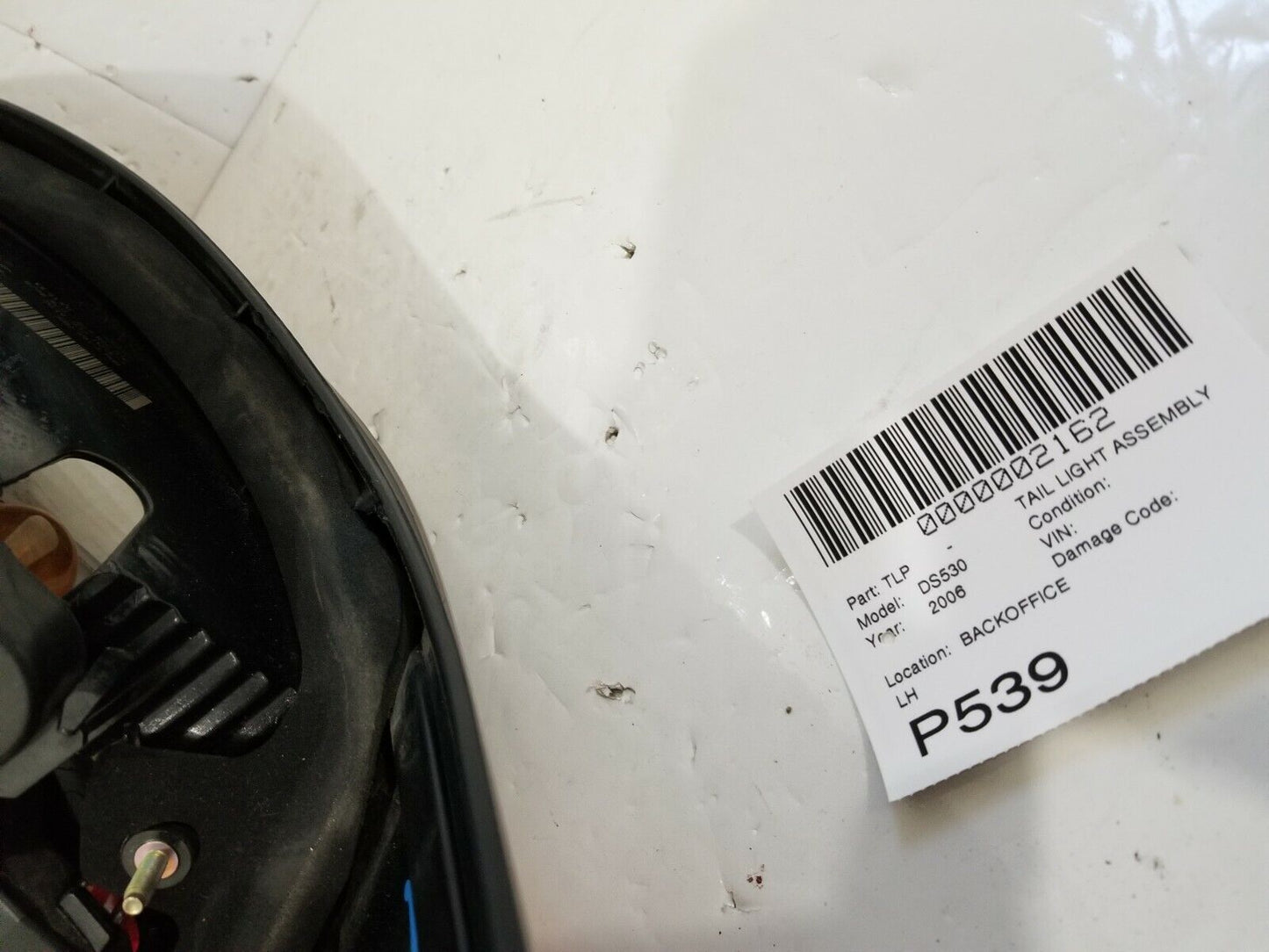 2004 2005 2006 2007 BMW E60 Left Driver Side Rear Tail Light Lamp 6923305 OEM