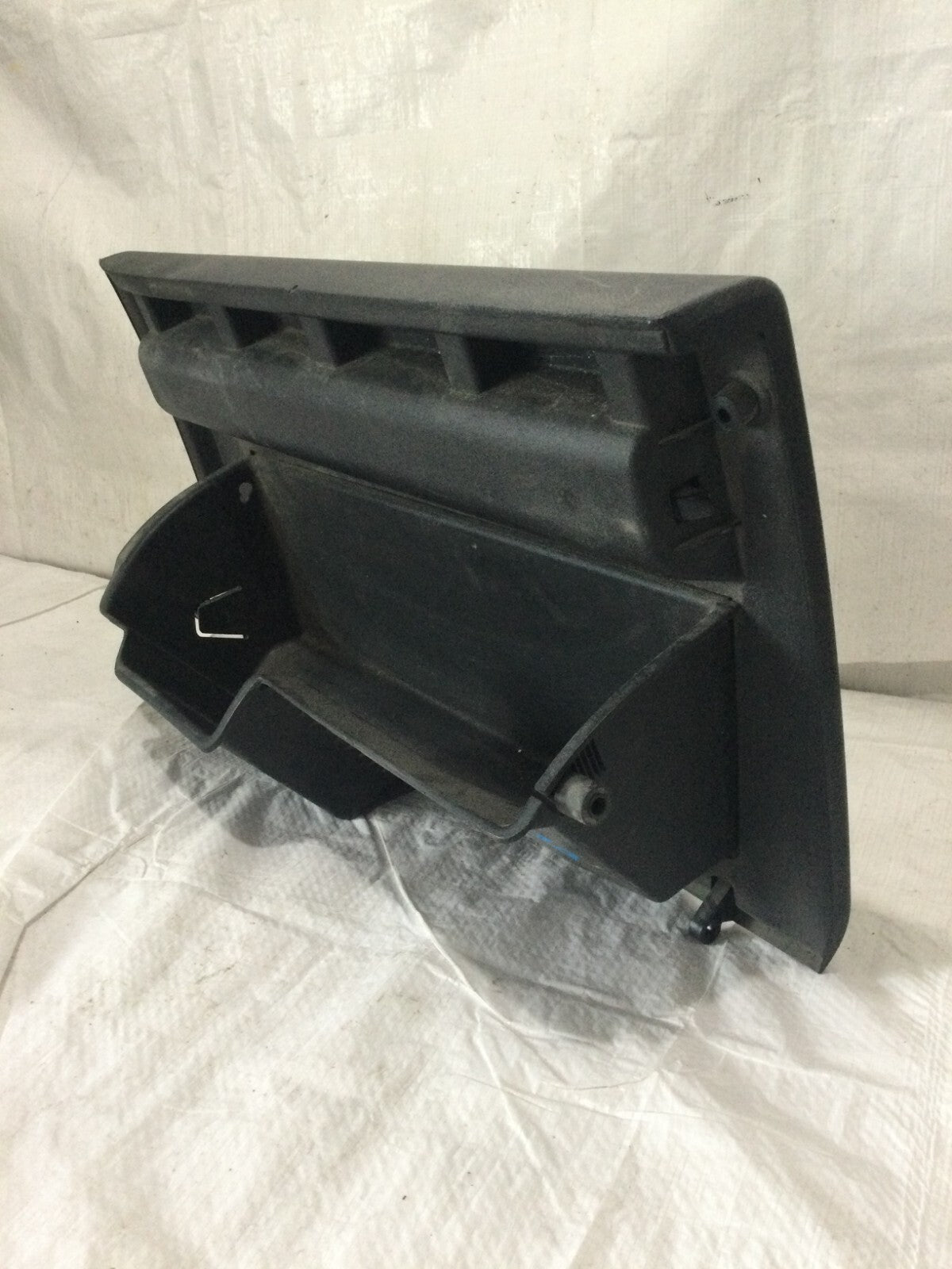2017-2020 Ford F-150 F150 Glove Box Assembly GL3B-15060T10-BC3ZHE OEM