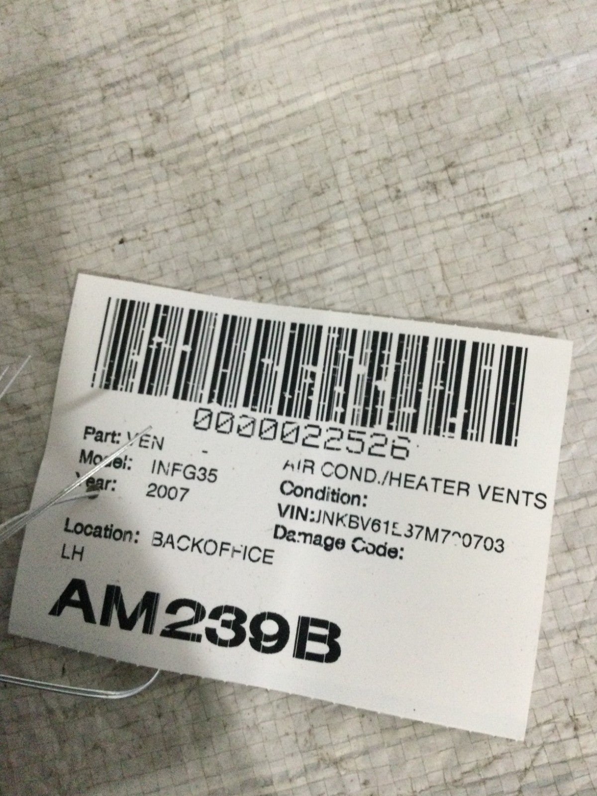 2007 Infiniti G35 LH Driver Dash Air Vent OEM
