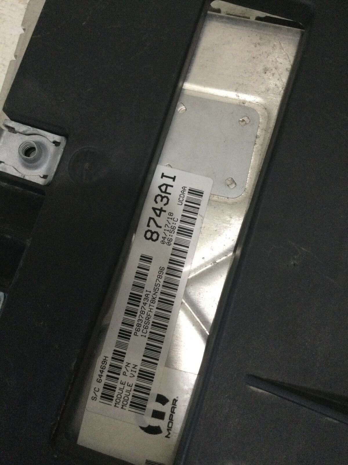 2019 Dodge ram 1500  Engine motor Brain Box 8743AI OEM