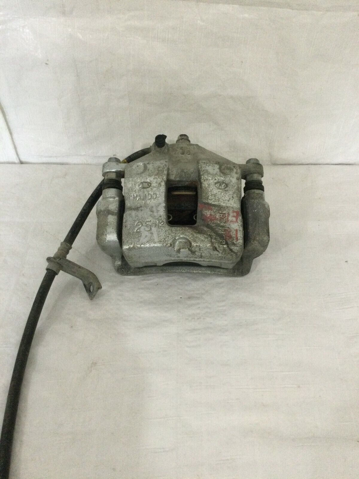 2018 Hyundai Elantra Brake Caliper Right Passenger Front OEM RH