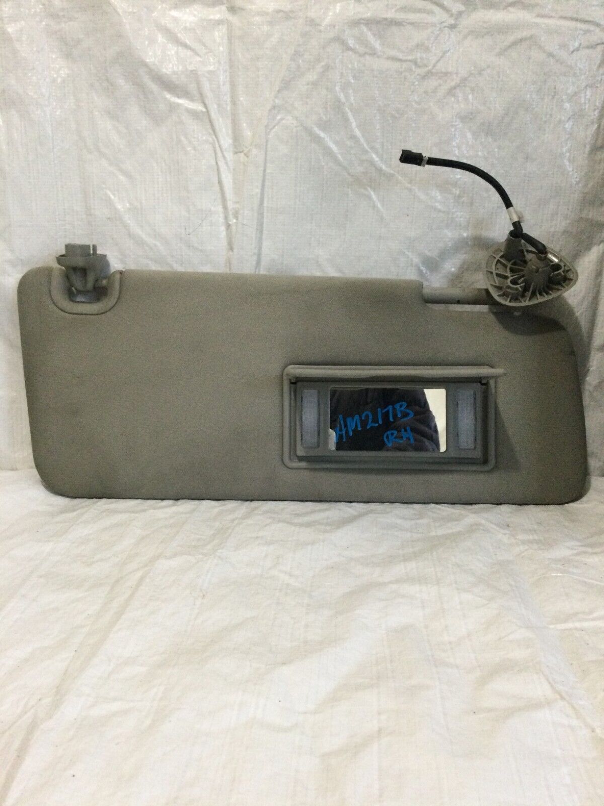 2017 Ram 1500 Illuminated Right Passenger Sun Visor OEM RH