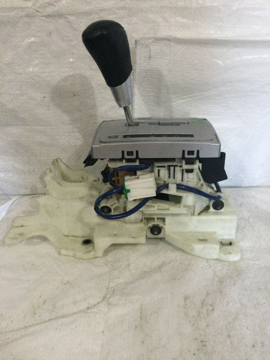 2016 Mitsubishi Lancer Automatic Transmission Gear Selector Shifter Assembly OEM