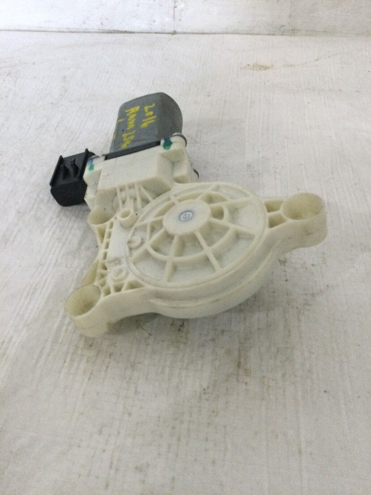 2018 Dodge Ram 3500 Window Motor Front Left OEM