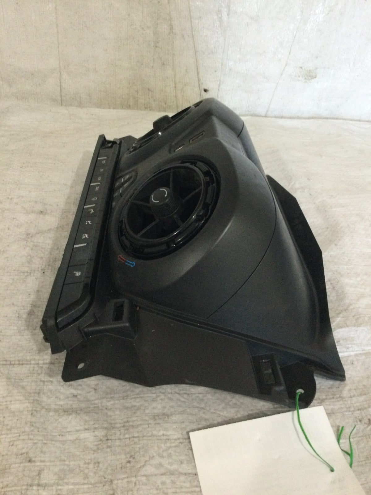 2019-2022 Chevrolet Blazer Climate Heater AC Control Panel OEM 84563761