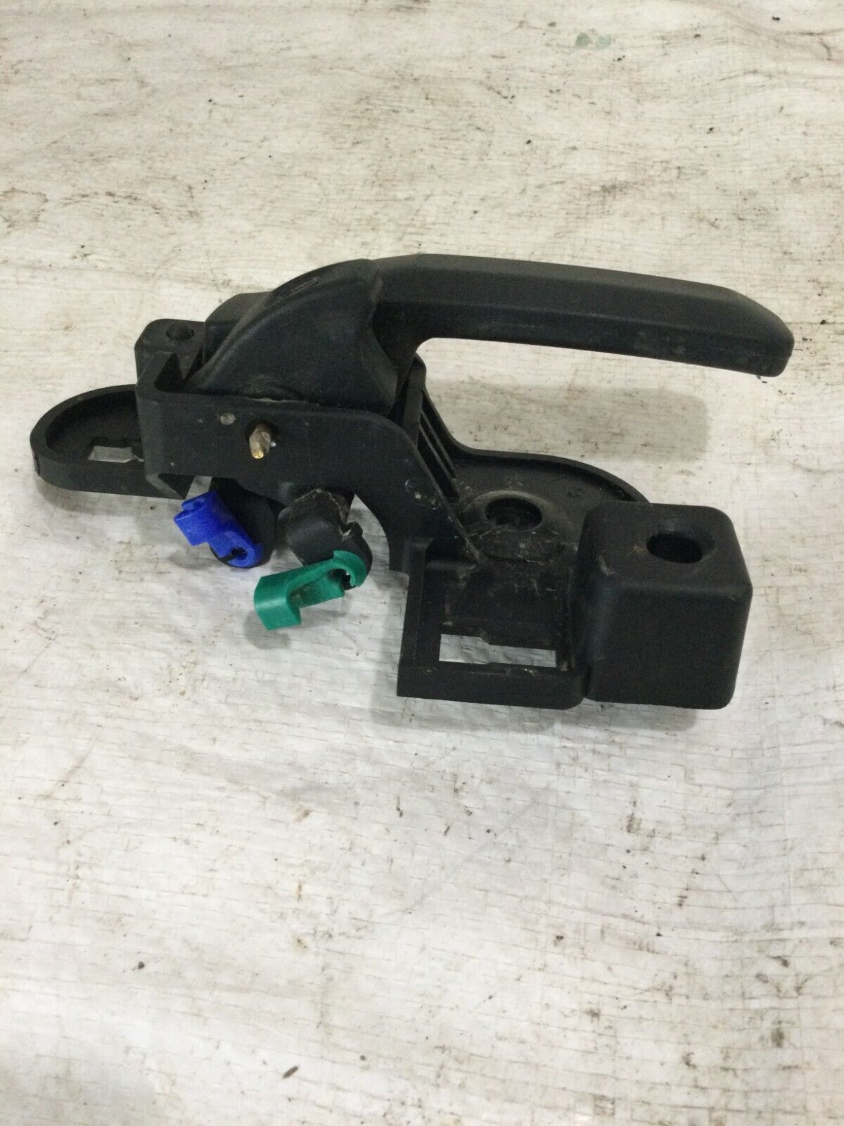 2017 Jeep Wrangler Front Left Interior Door Handle OEM