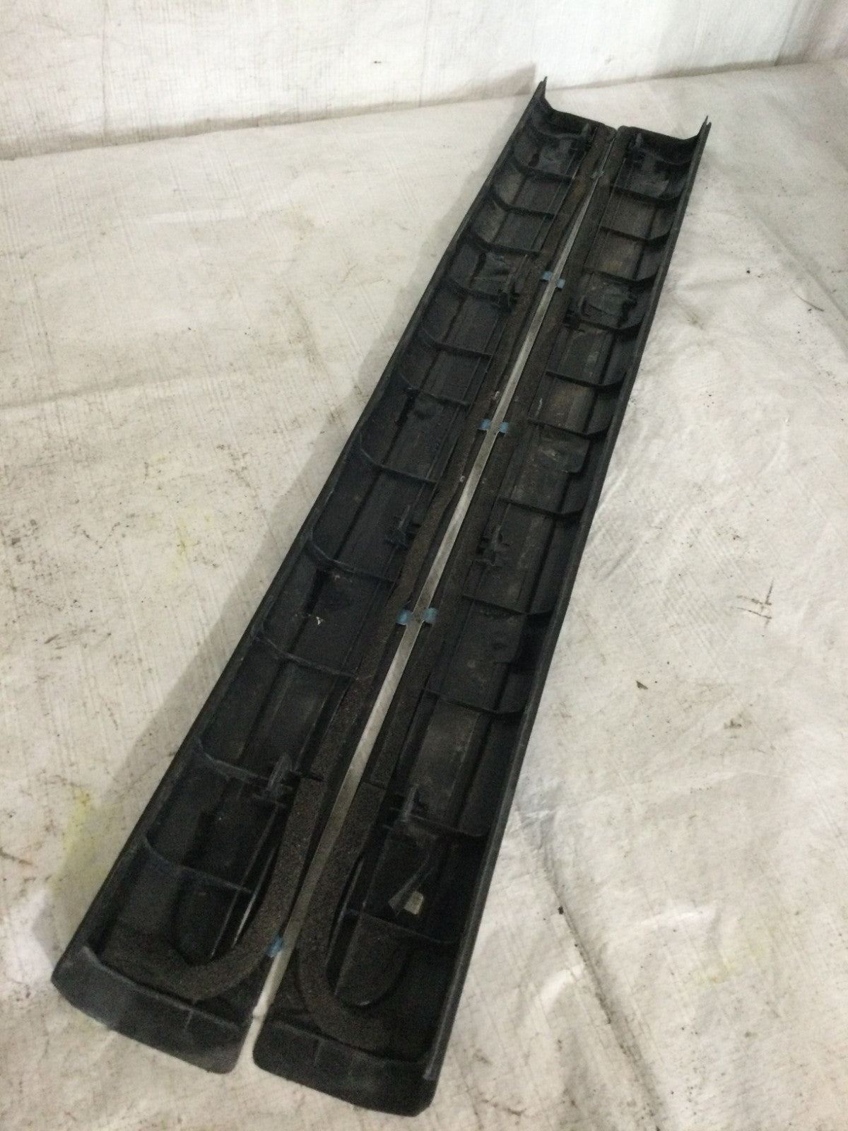 2003 Infiniti FX35 Sill Plate Set OEM 76895CG000