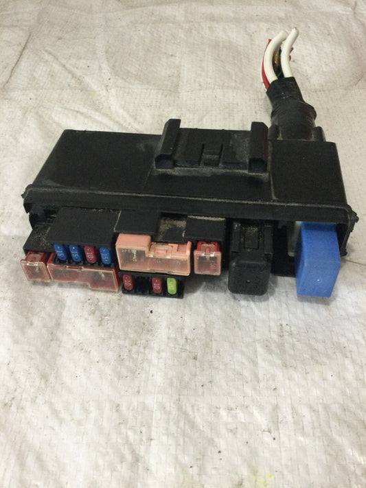 2006-2010 Infiniti M45 A/T Engine Compartment Fuse Box Relay Module OEM