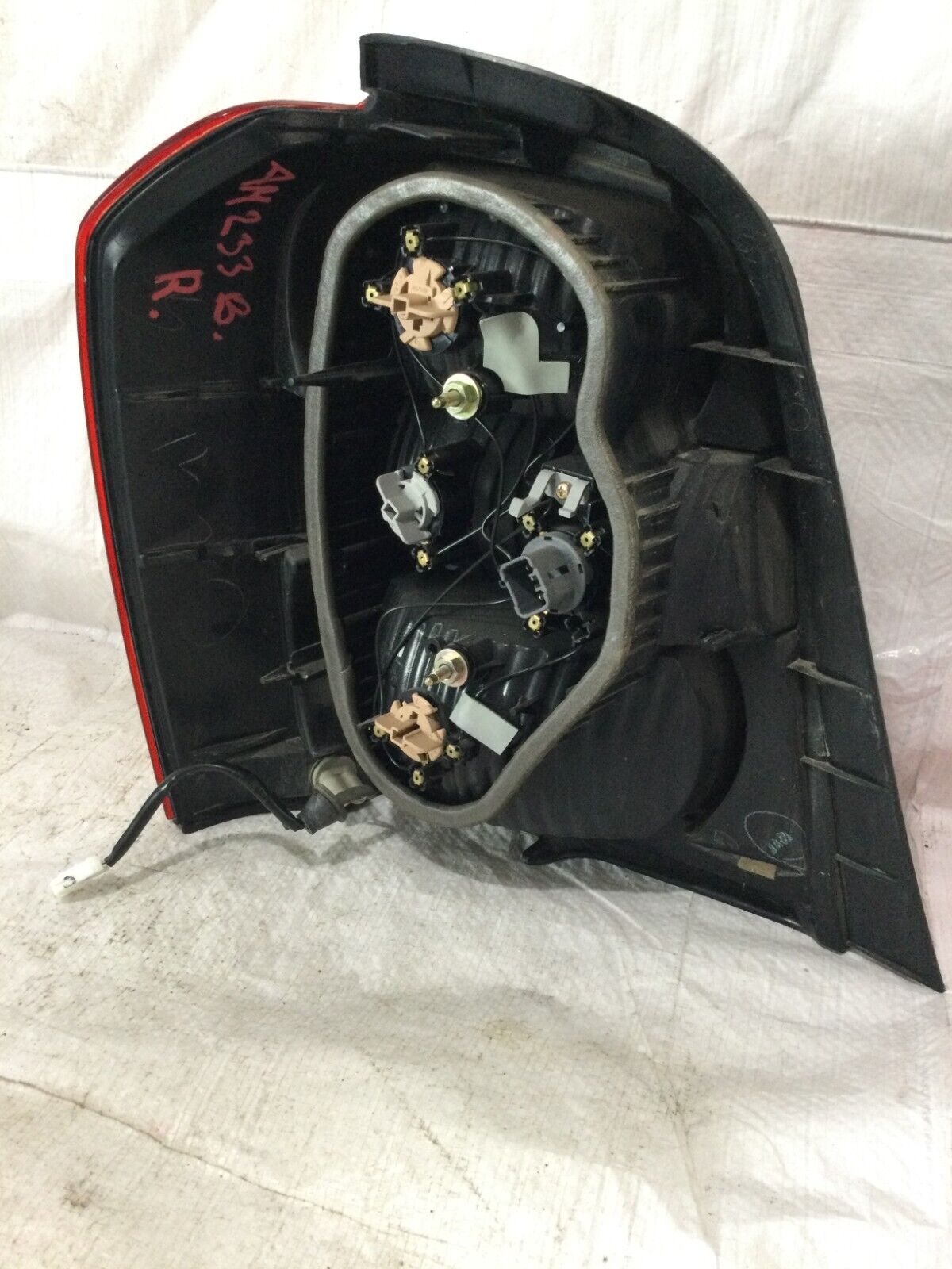 2001-2003 Toyota Highlander Rear Right Passenger Side Tail Light Lamp OEM