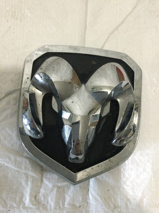 2013-2022 Dodge Ram Head Medallion Grille Emblem 68140322AA OEM