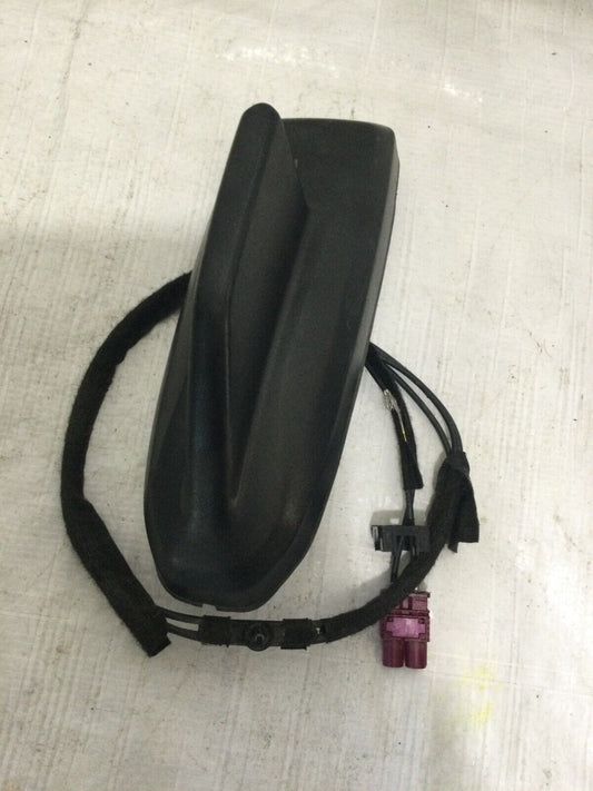 2021 Chevrolet Silverado 1500 Roof Mounted  Shark  Fin Antenna 84469887 OEM
