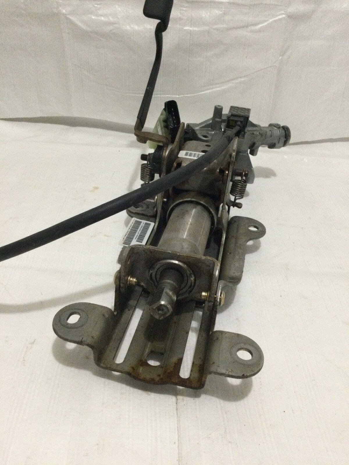2017 Jeep Wrangler Steering Column Assembly W/ Ignition Lock Cylinder OEM
