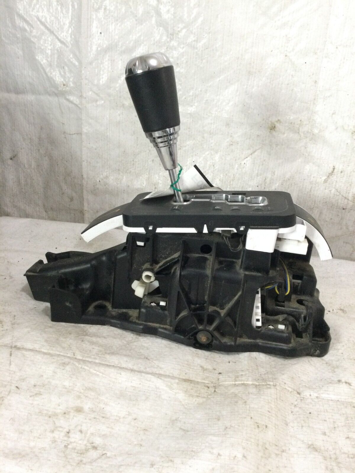 2017 Jeep Wrangler  Floor Shifter 05168003AE  OEM