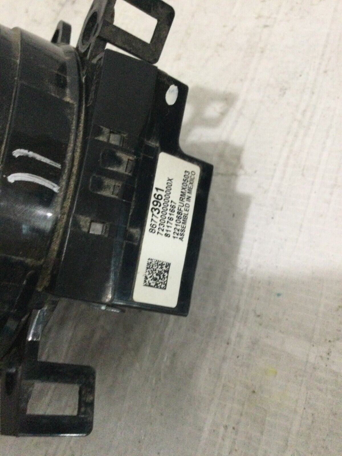 2019-2022 Chevrolet Silverado 1500 Steering Wheel Clock Spring 86773961 OEM