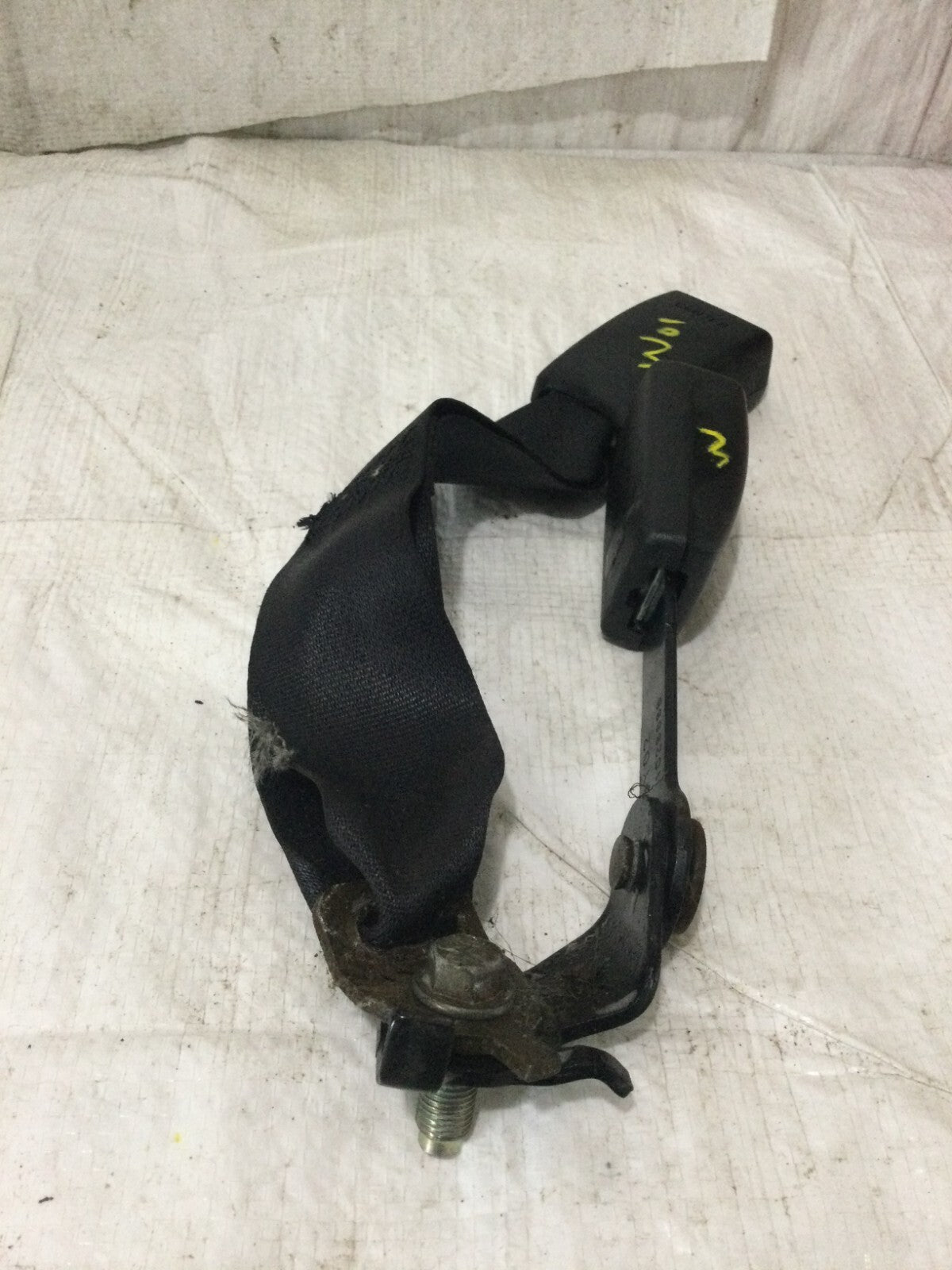 2006-2010 Infiniti M45 Rear Left Right Center Seat Belt Buckle OEM