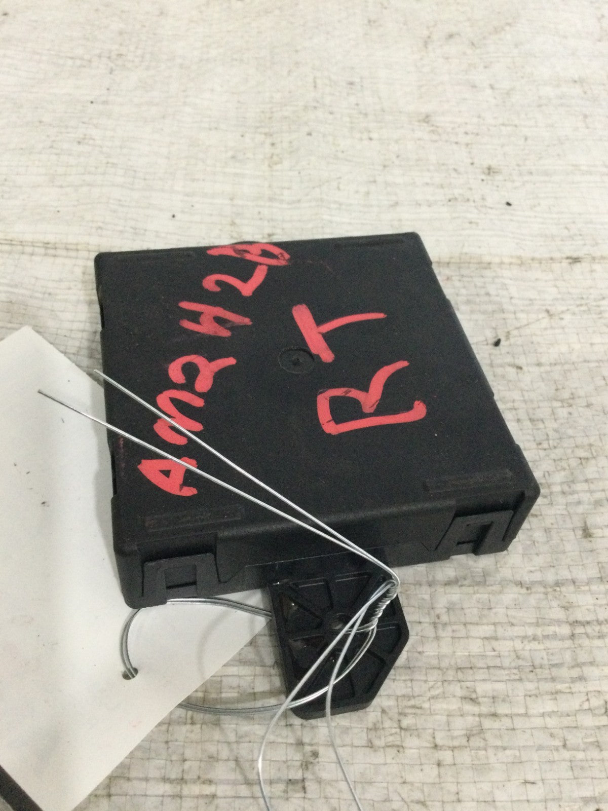 2017 Dodge Ram 3500 6.7L Right Door Control Module OEM 68286790AA