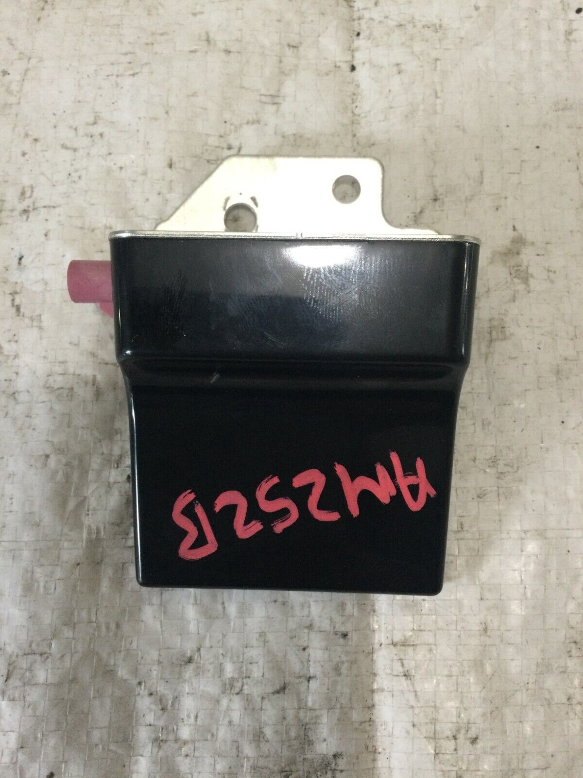 2019-2022 Dodge Ram 1500 Radio Antenna Assembly OEM 68293977AA