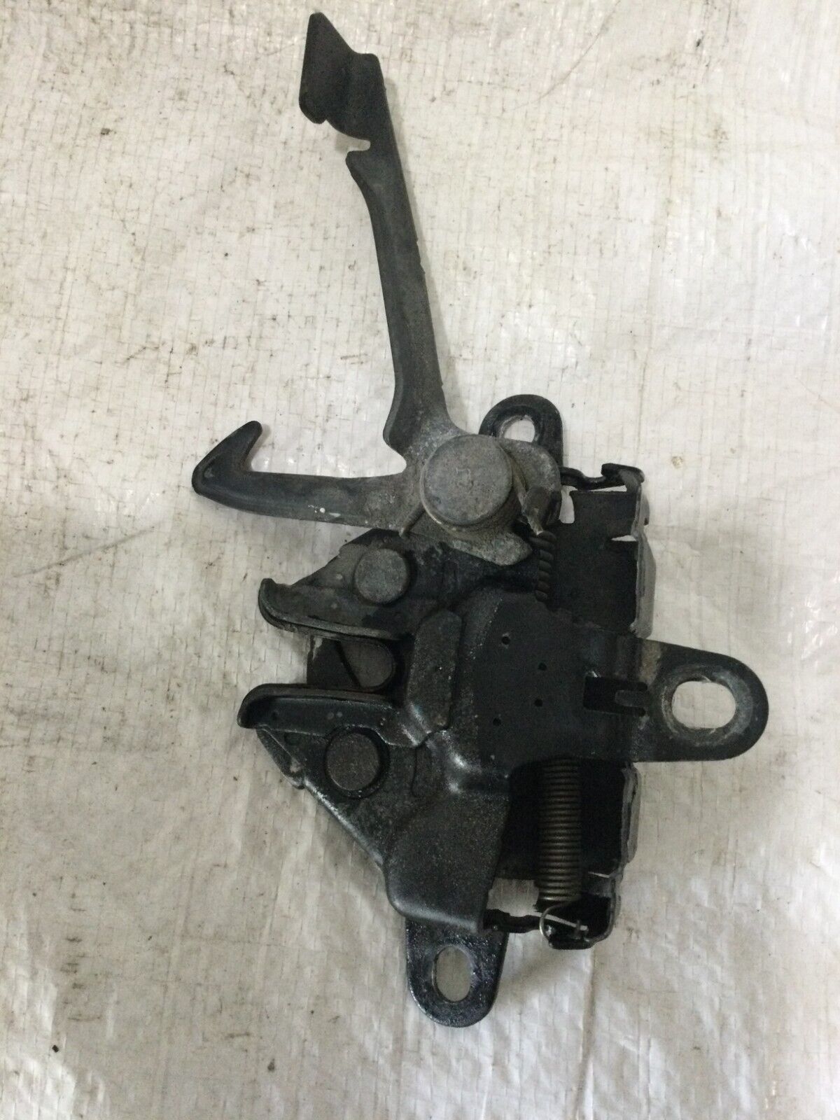 2001-2003 Toyota Highlander Hood Latch OEM