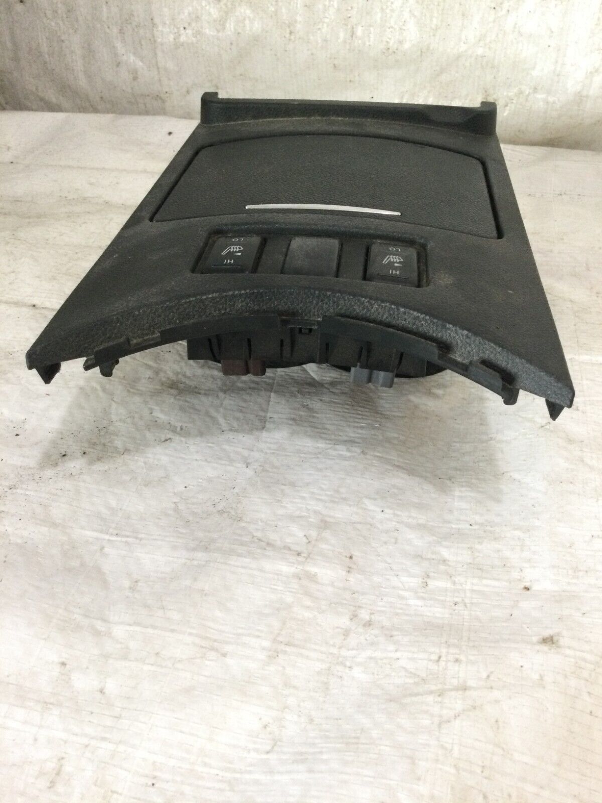2007-2008 Infiniti G35 Center Console Cup Holder W/ Heated Switch OEM 68430JK00A