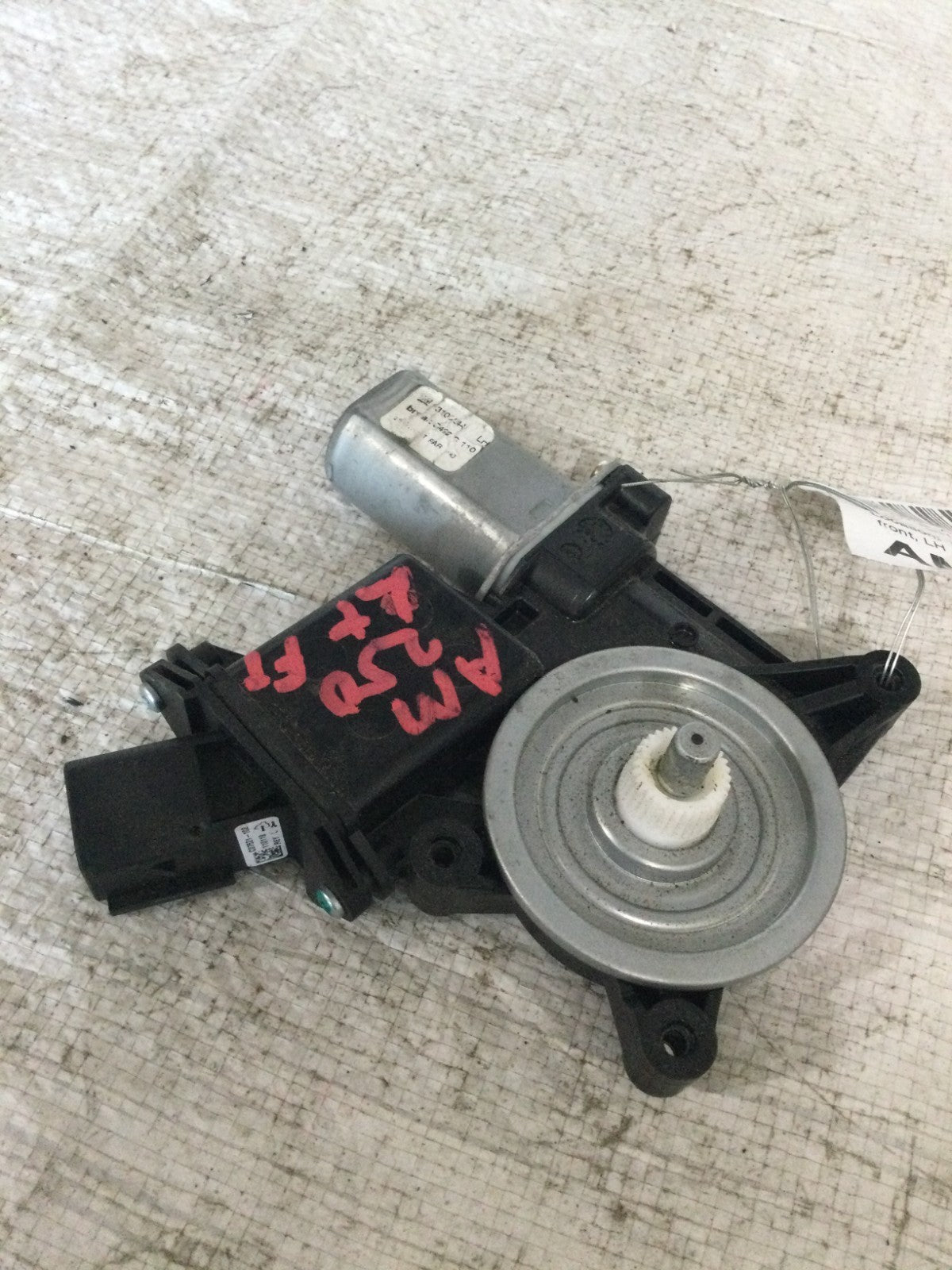 2019 Chevrolet Blazer Front Left Power Window Motor OEM