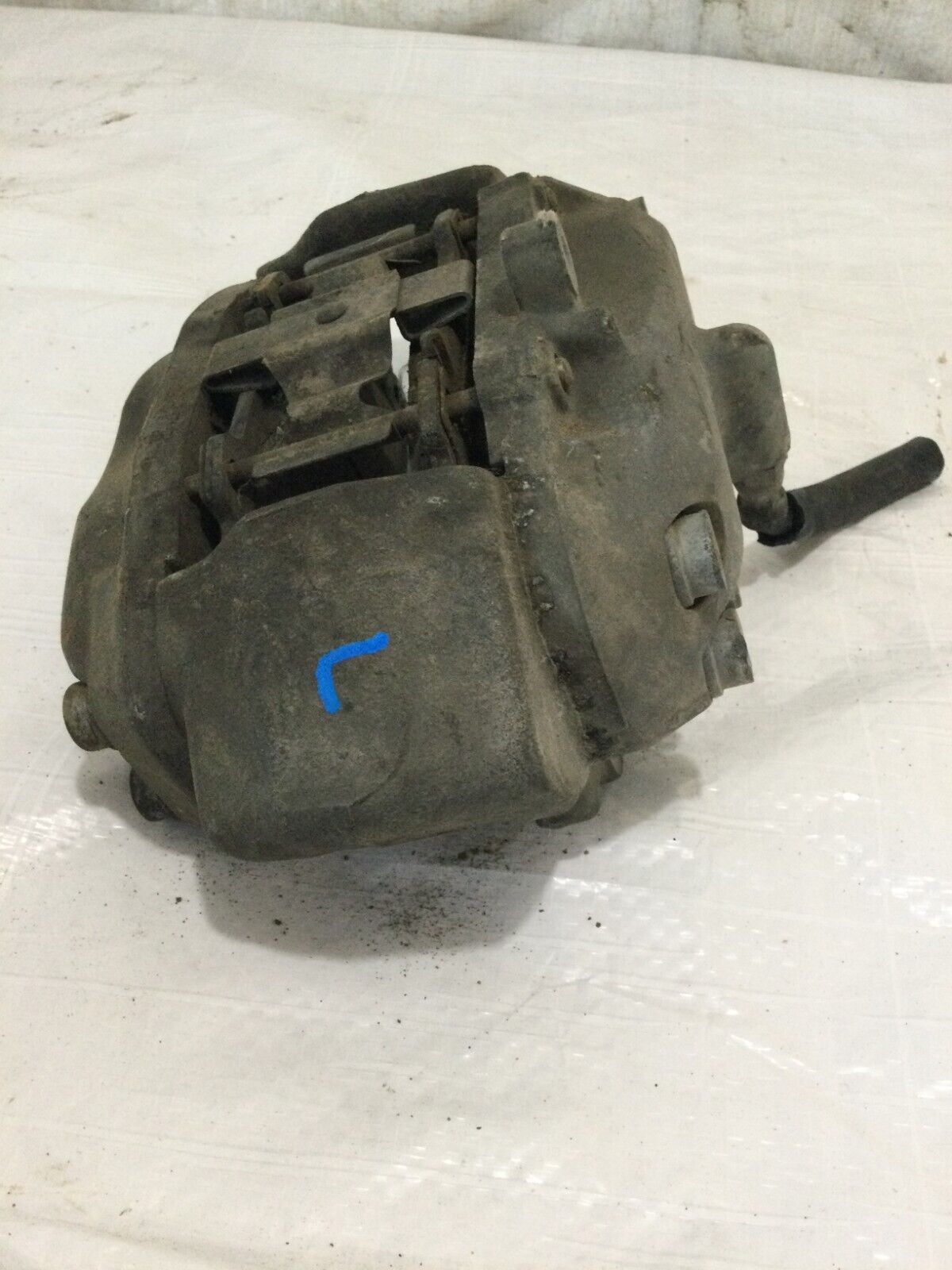 2004 Mercedes-Benz S-Class Front Left  Brake Caliper OEM