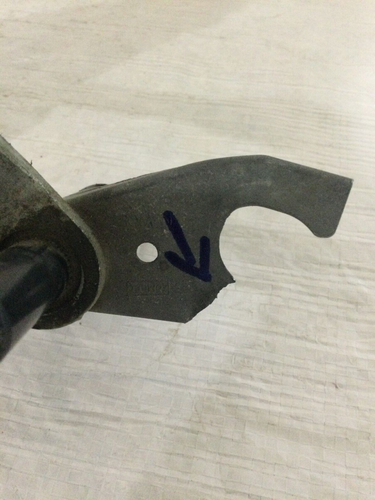 2019 Ford Taurus Front Windshield Wiper Motor W/ Linkage OEM DG1317500AB