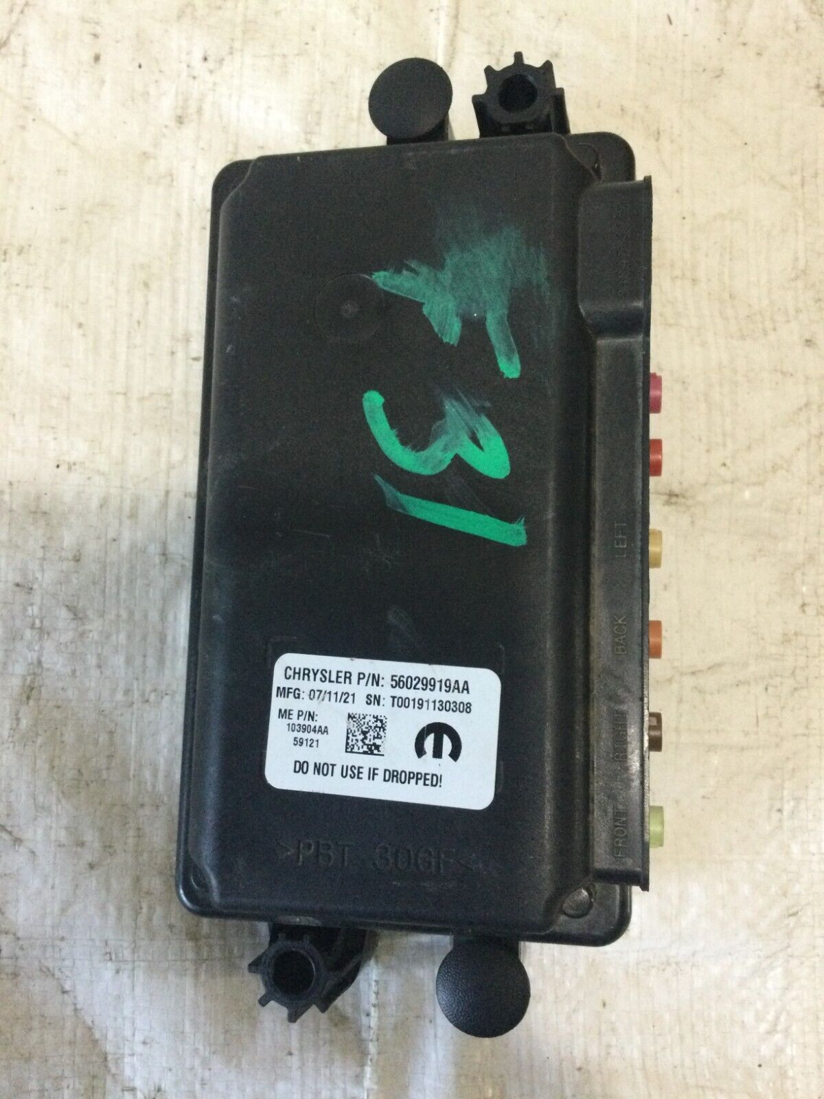 2021 RAM 3500  2021 Camera/Projector  5602919AA OEM