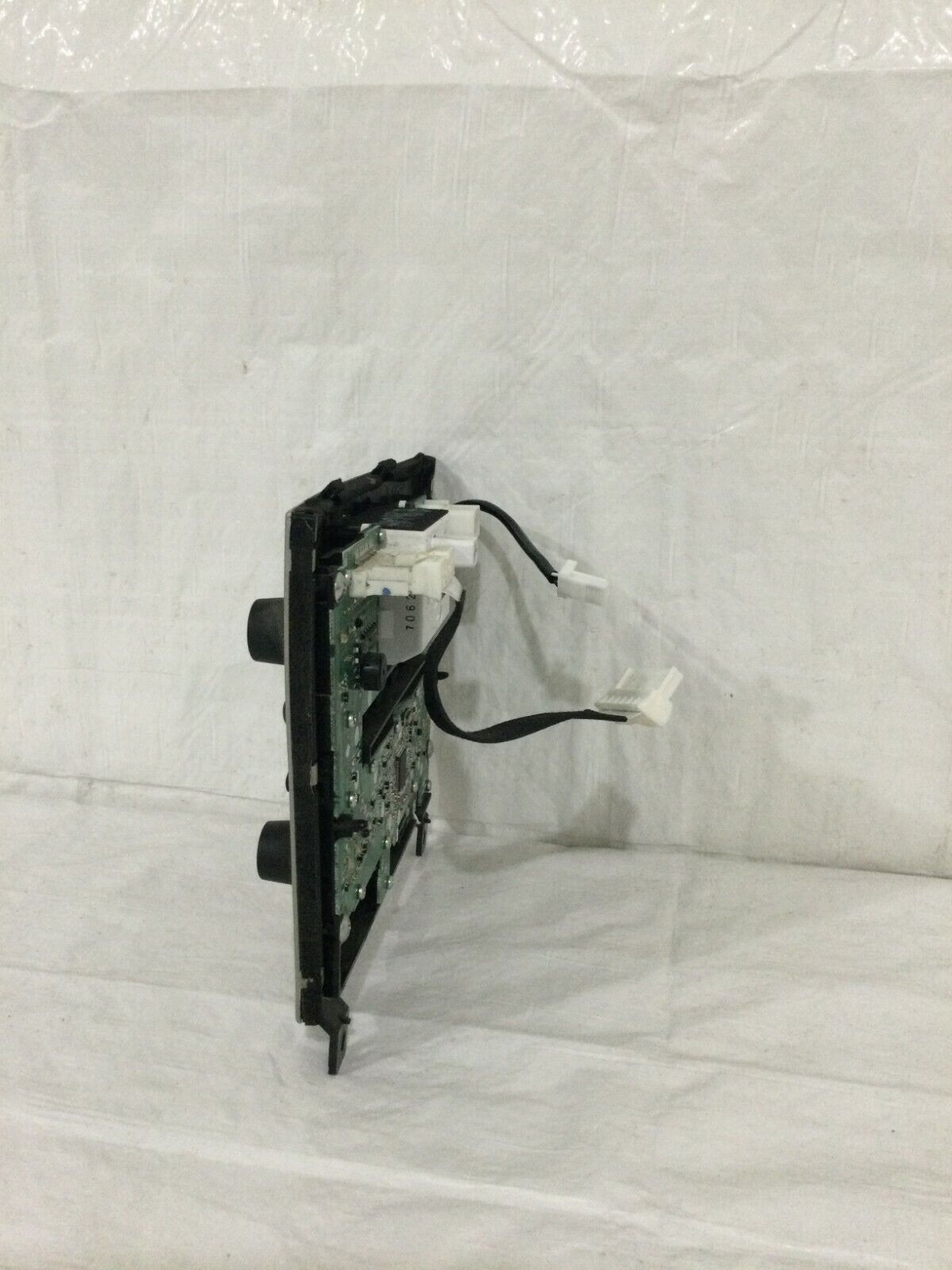 2007-2008 Infiniti G35 A/C Heater Climate Control Unit Face Plate OEM 25391JK600