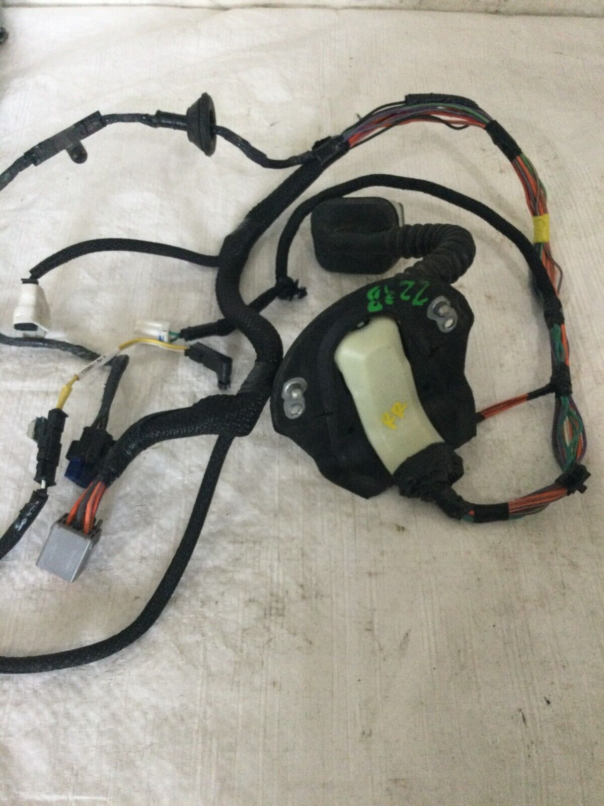2016-2017 Dodge Ram 3500 Rear Right Passenger Door Harness OEM 68105514AE