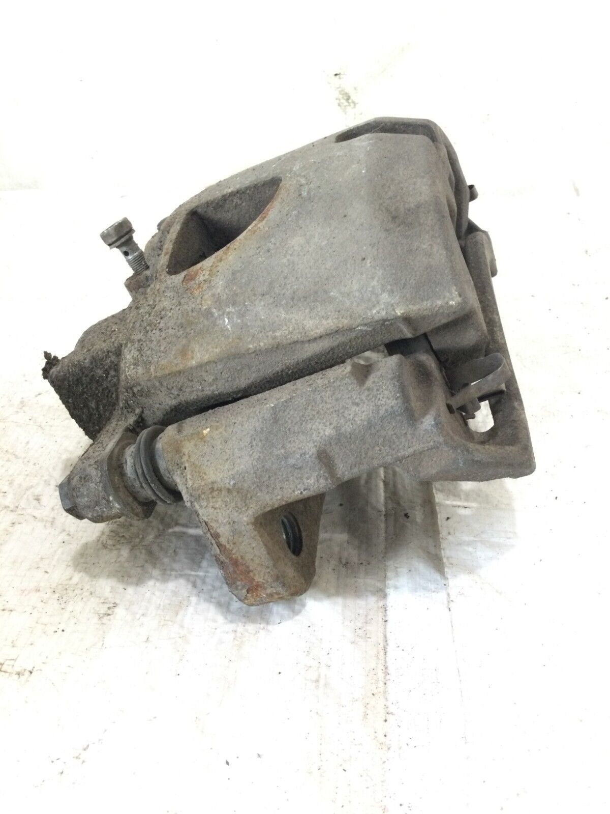 2018 Dodge Ram 3500 Diesel Front Right Brake Caliper OEM