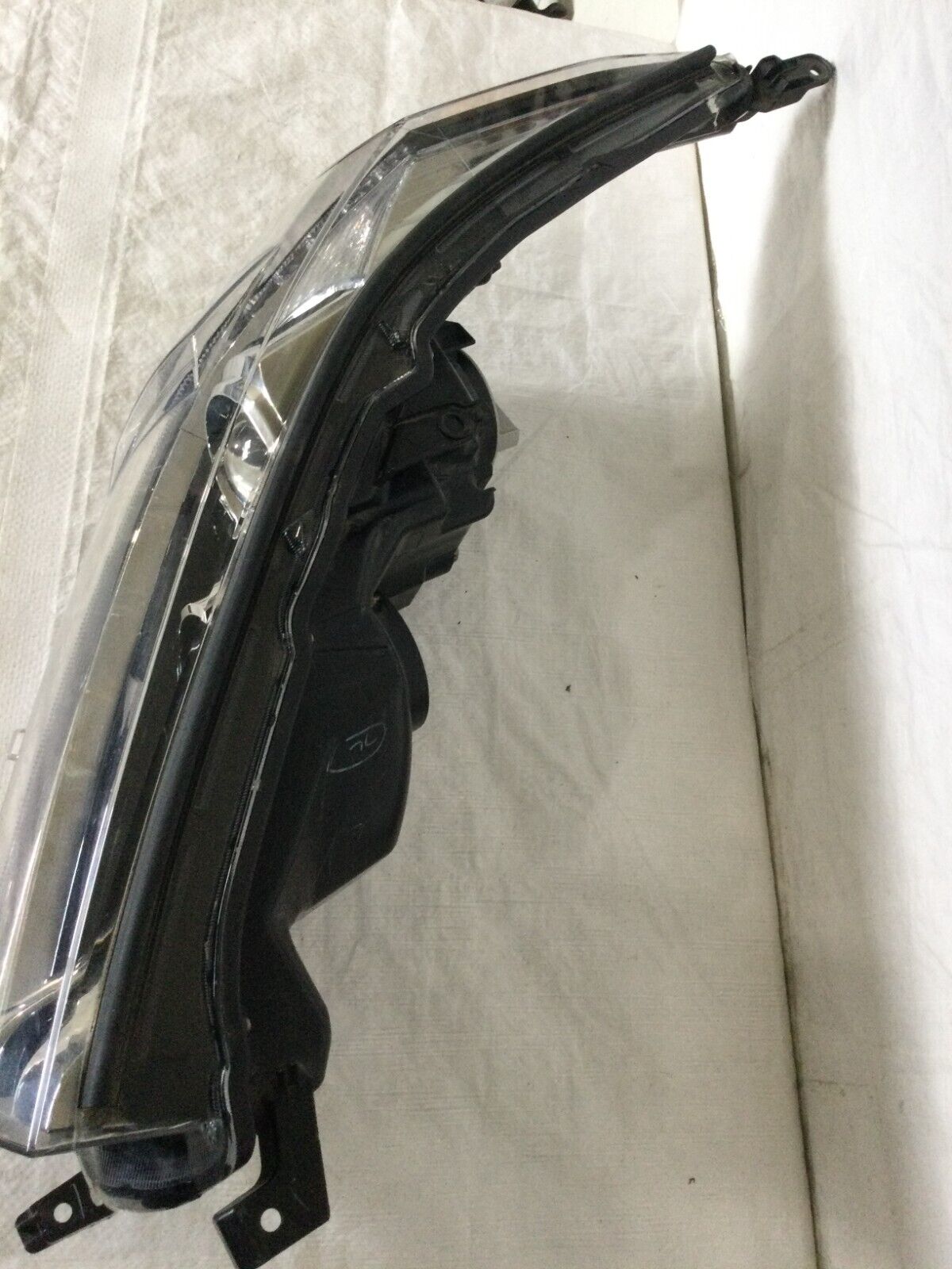 2017-2019 Toytota Highlander Headlight Right Passenger Side OEM RH