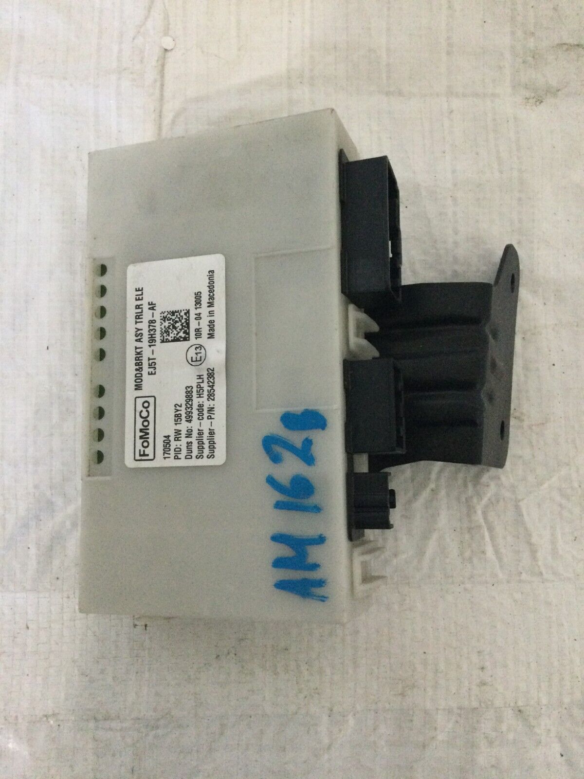 2017 Ford Escape Trailer Tow Control Module EJ5T19H378AF OEM