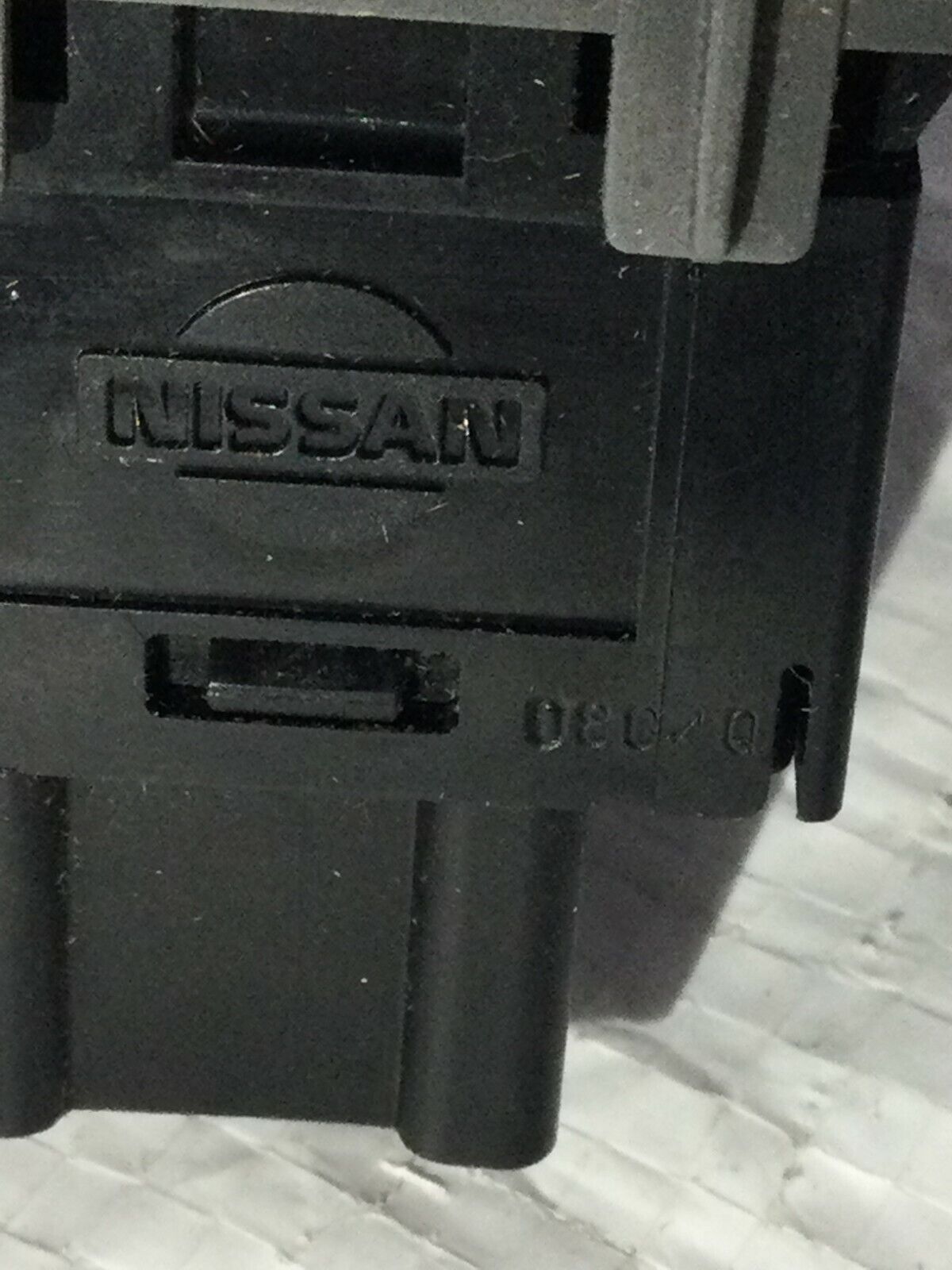 2001-2004 Nissan Xterra Rear Wiper Switch OEM