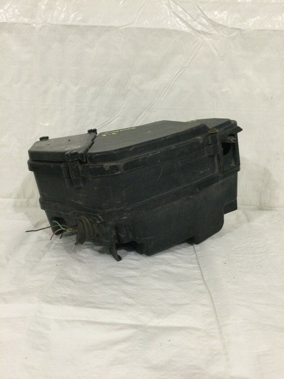 2003-2006 Porsche Cayenne Fuse box module 7L0010338A OEM