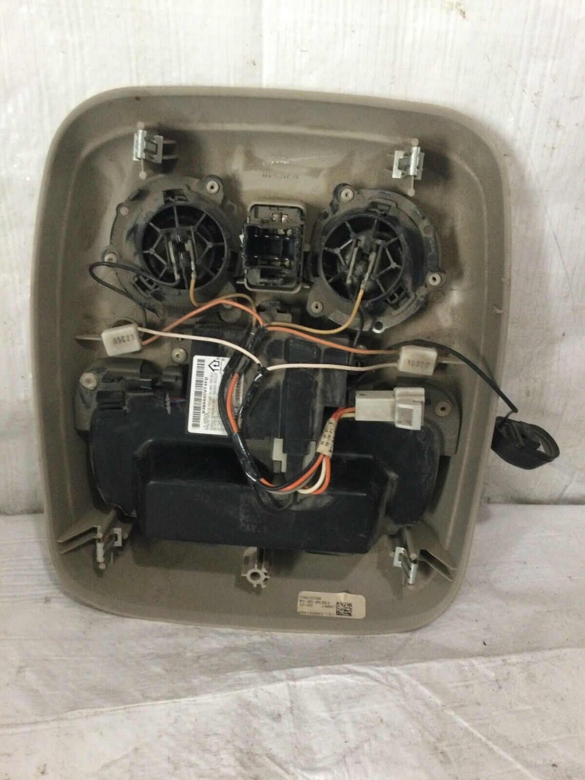 2005 Chevy Avalanche 1500 Front Overhead Console  15812250 OEM