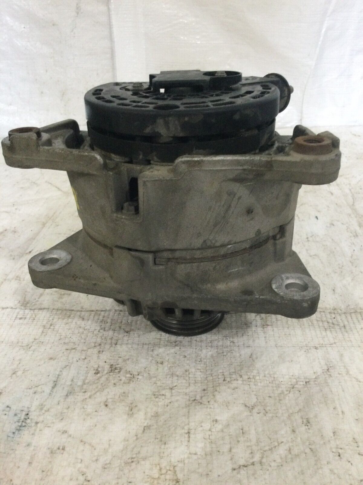 2017 Infiniti Q50 Alternator Motor Assembly OEM